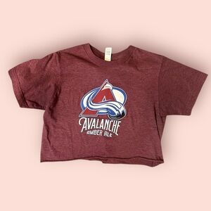 Colorado Avalanche Breckenridge Brewery Cropped Tee – Small
